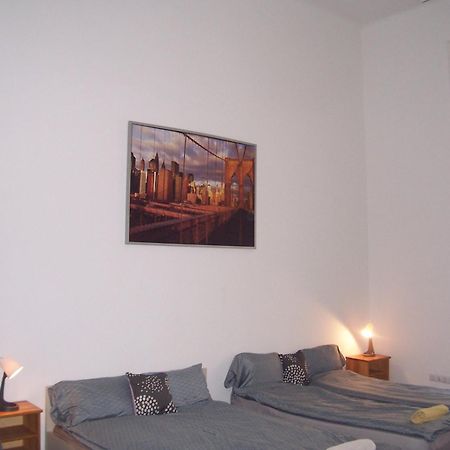 A & E Apartment Βουδαπέστη Εξωτερικό φωτογραφία